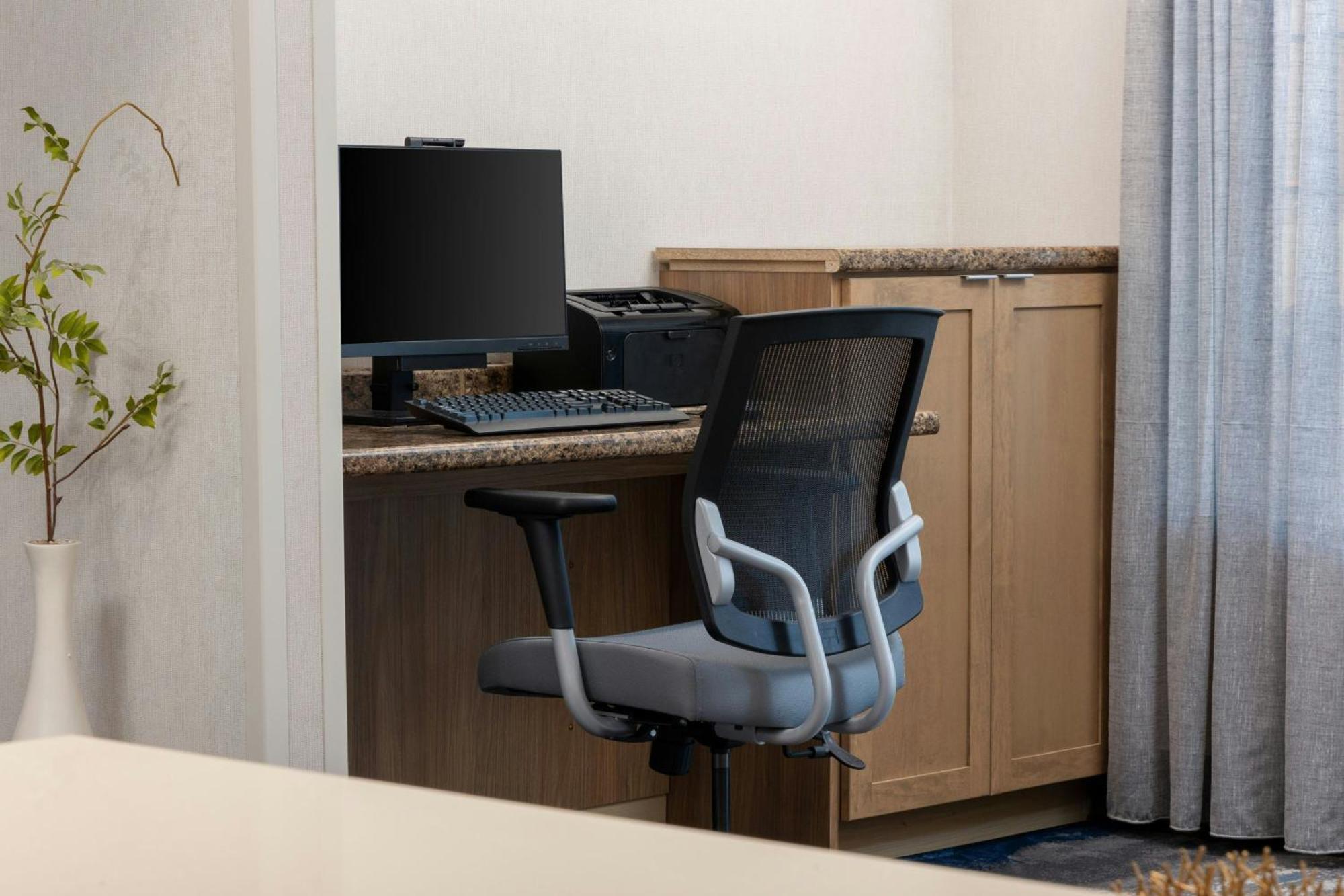 Fairfield Inn And Suites By Marriott Cincinnati Eastgate Екстериор снимка